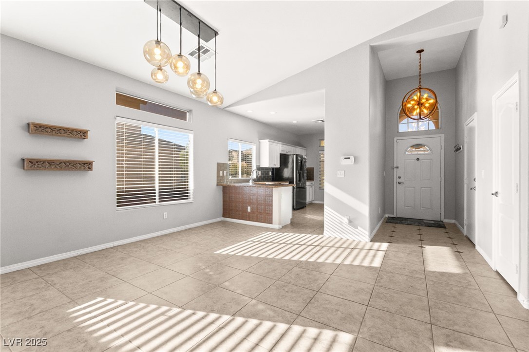 1679 Clovercrest Court