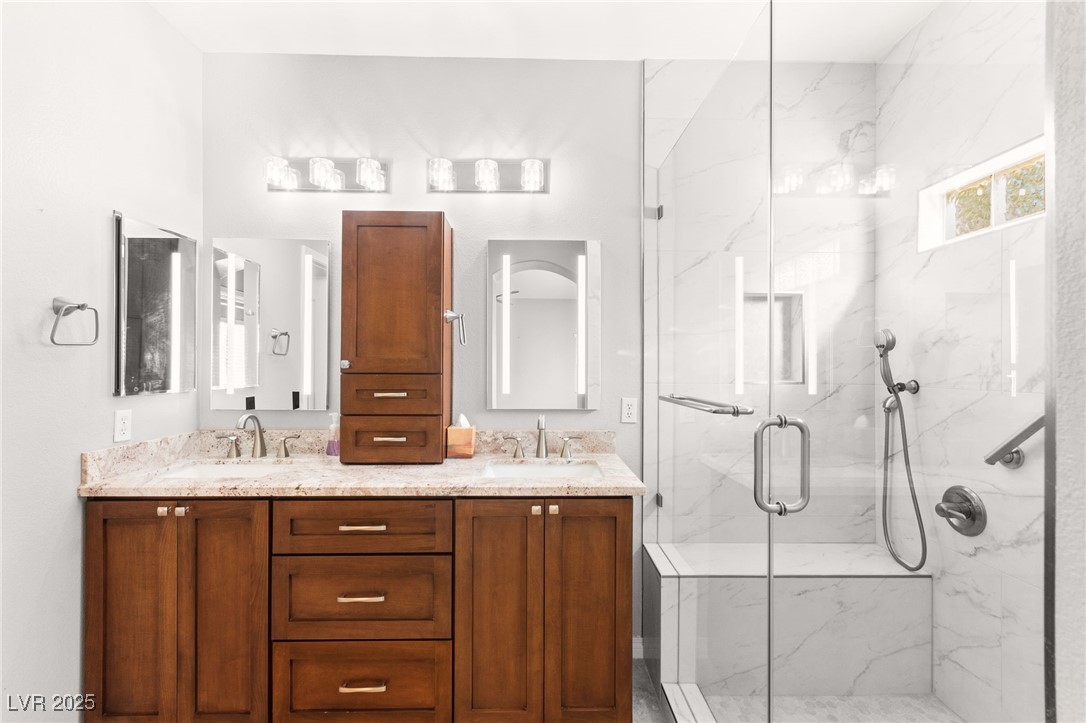 1679 Clovercrest Court