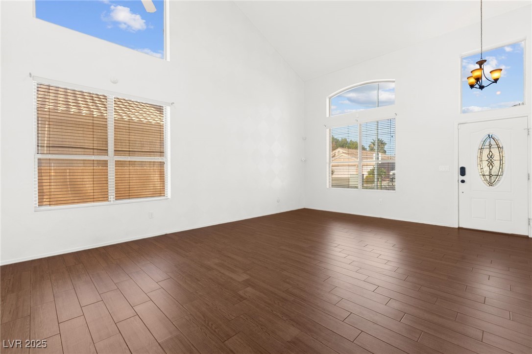 6109 Sandstone Mesa Drive