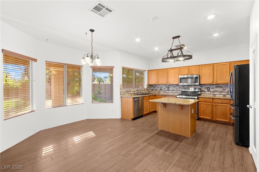 6109 Sandstone Mesa Drive