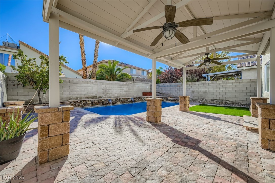 8553 Lost Gold Avenue