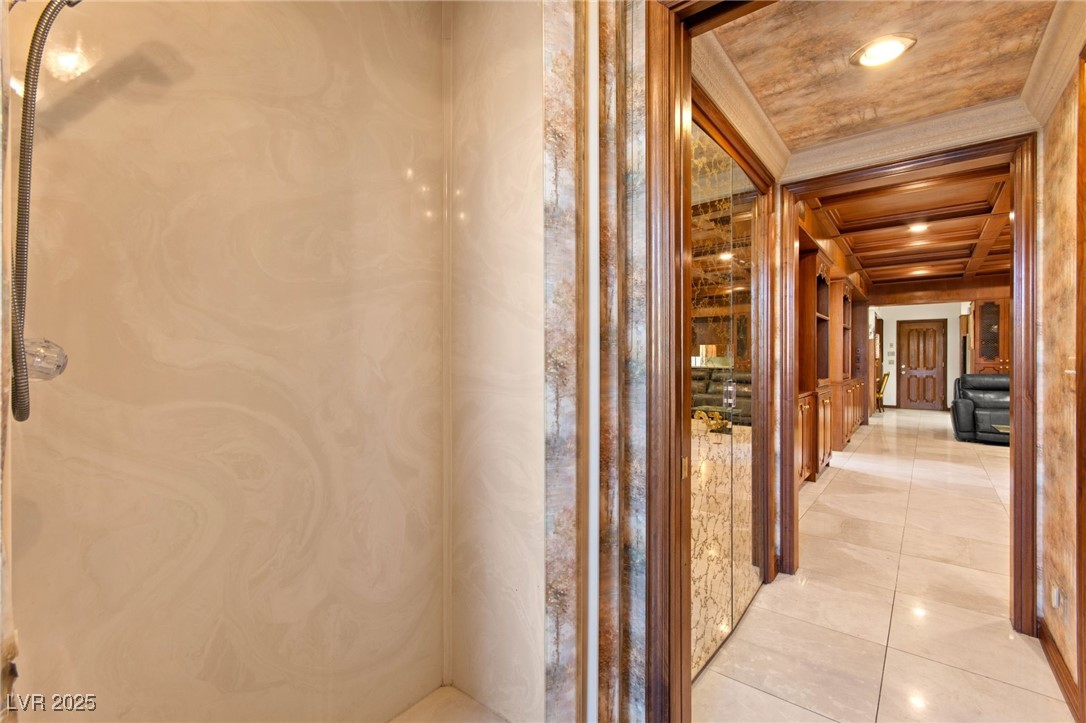 2834 Queens Courtyard Drive