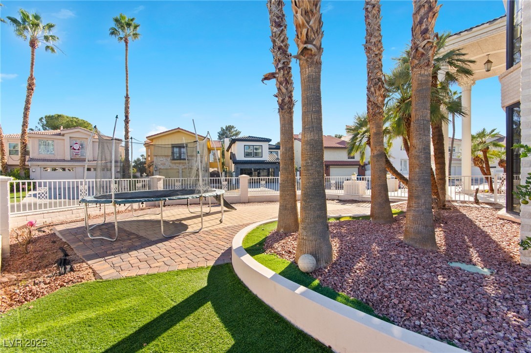 2834 Queens Courtyard Drive