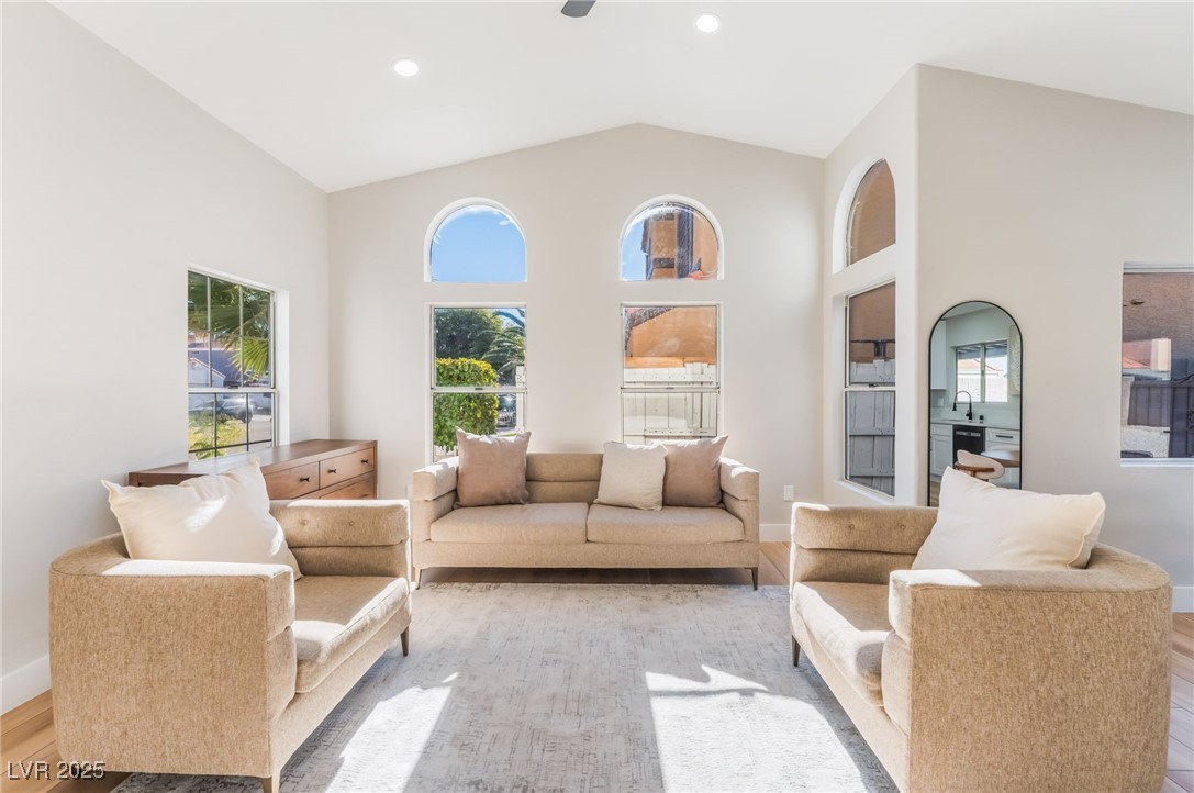 3437 Sullivan Circle