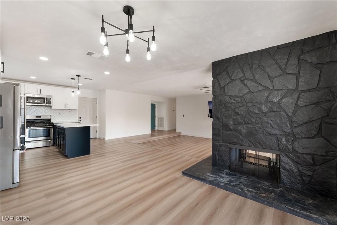 4461 Bennett Drive