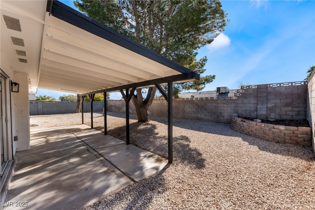 4461 Bennett Drive