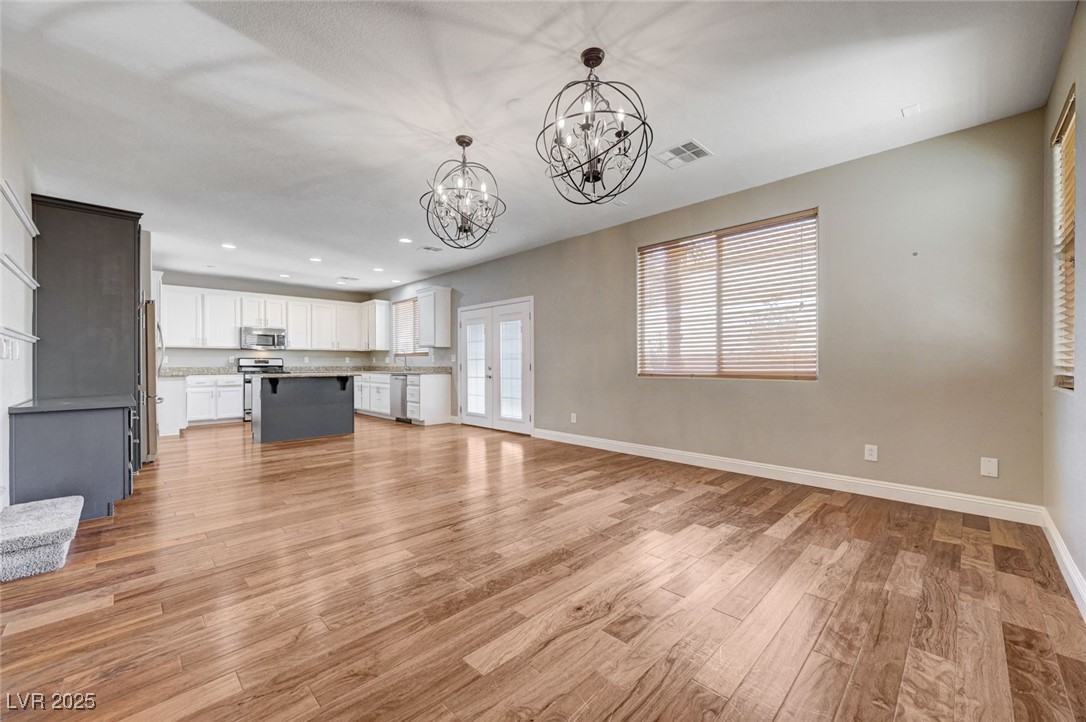 10120 Lexington Pines Avenue