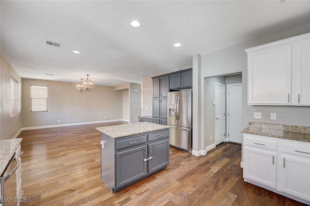 10120 Lexington Pines Avenue