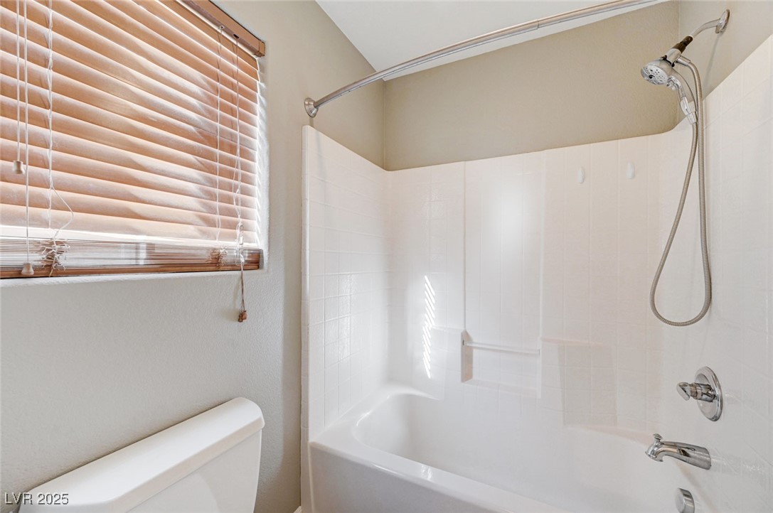 10120 Lexington Pines Avenue