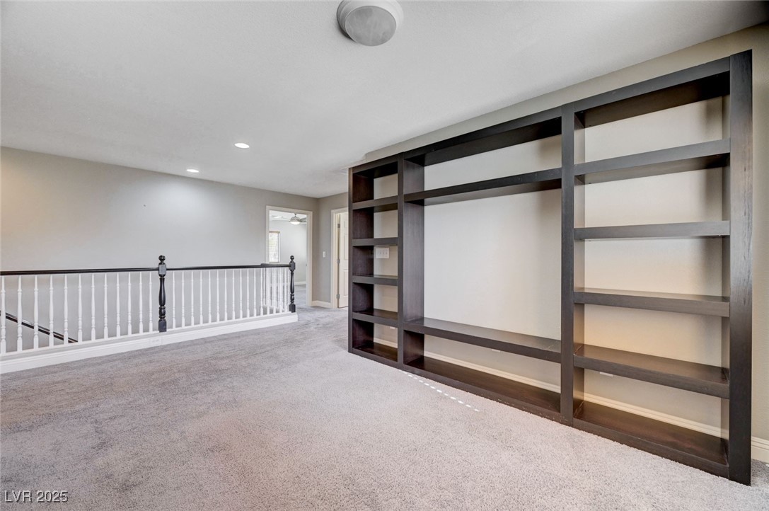 10120 Lexington Pines Avenue