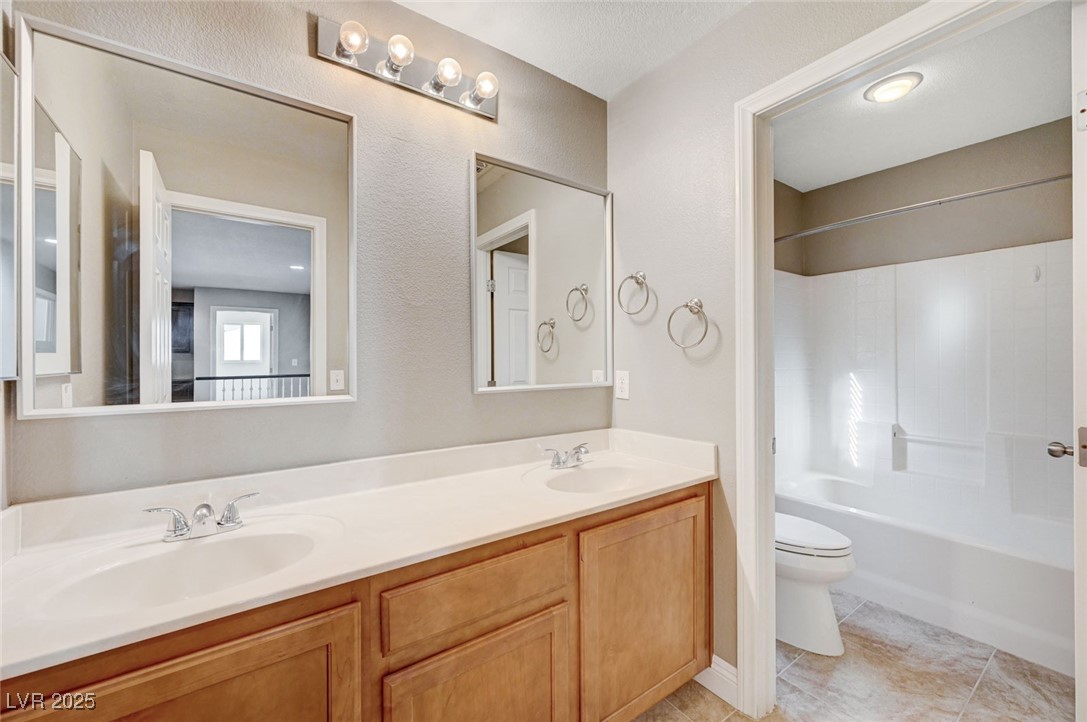 10120 Lexington Pines Avenue