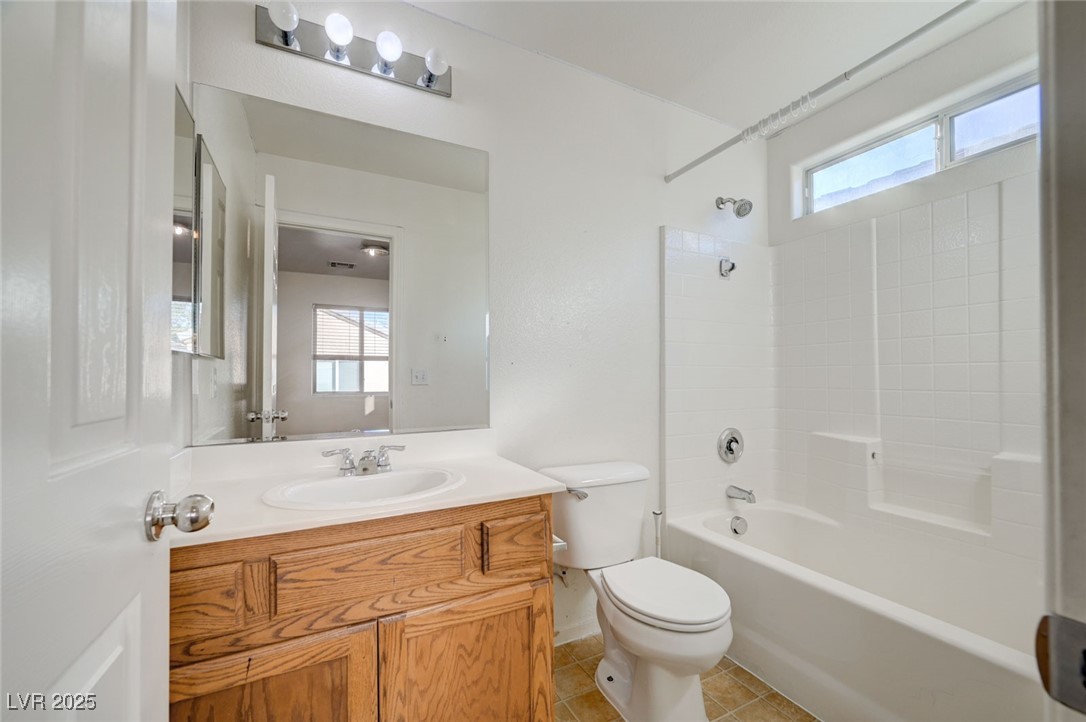 6946 Graceful Cloud Avenue