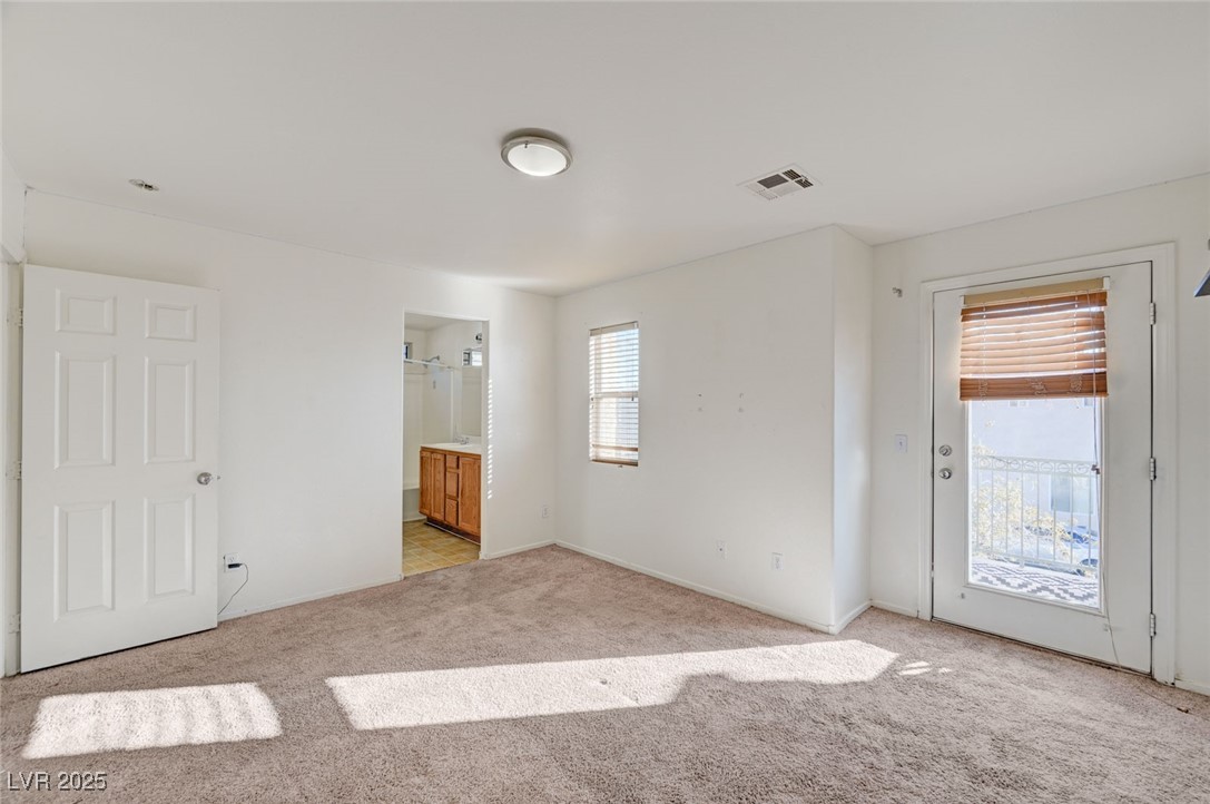 6946 Graceful Cloud Avenue