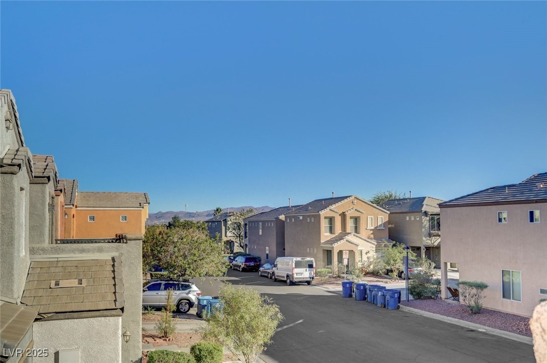 6946 Graceful Cloud Avenue