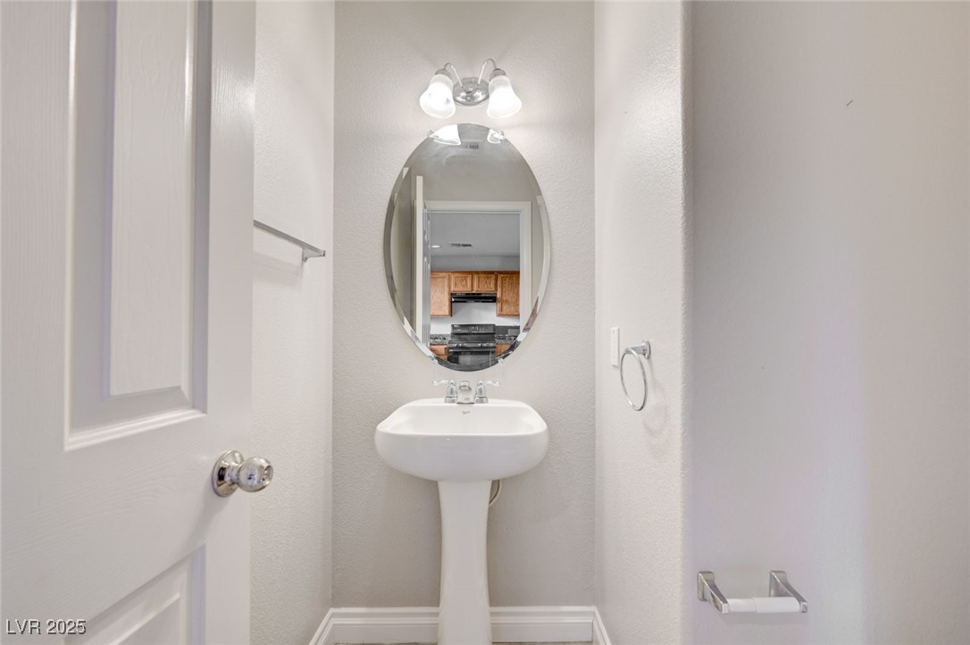 6946 Graceful Cloud Avenue