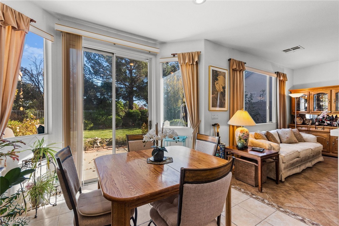 3212 Hill Valley Street