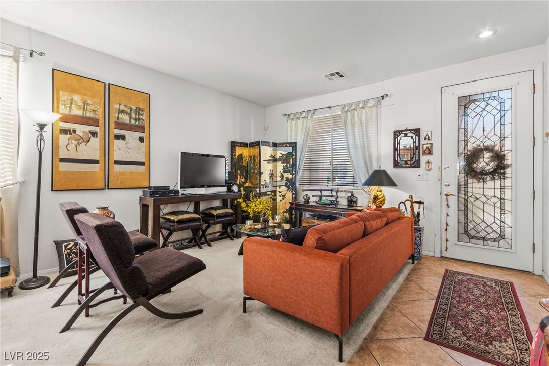 3212 Hill Valley Street