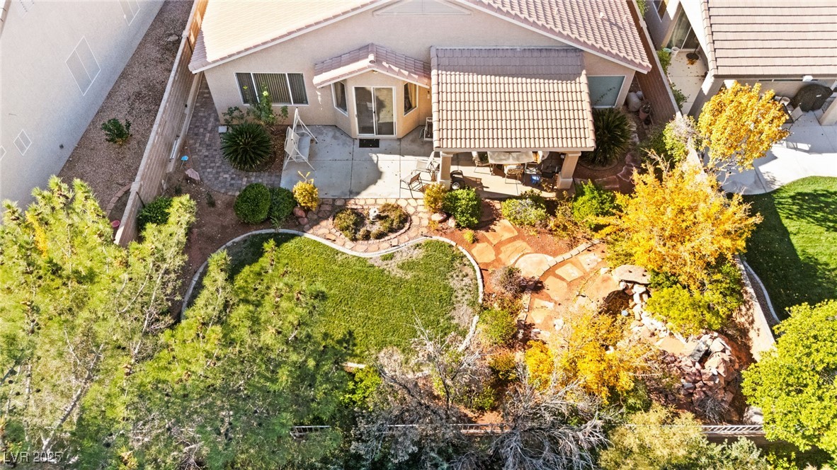 3212 Hill Valley Street