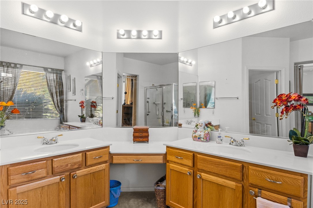 3212 Hill Valley Street