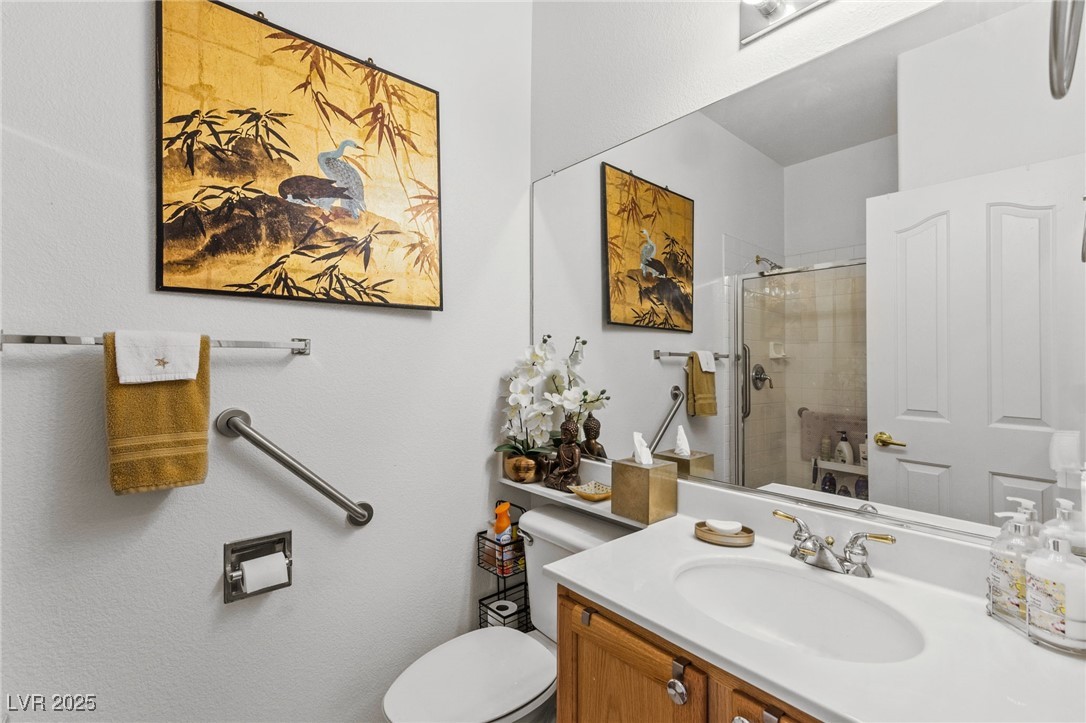 3212 Hill Valley Street