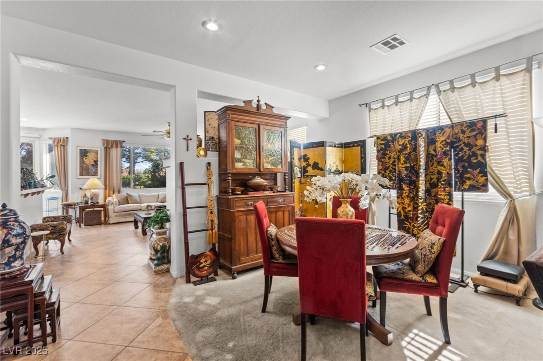 3212 Hill Valley Street