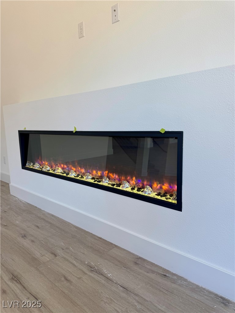 10237 Dawnville Walk Street