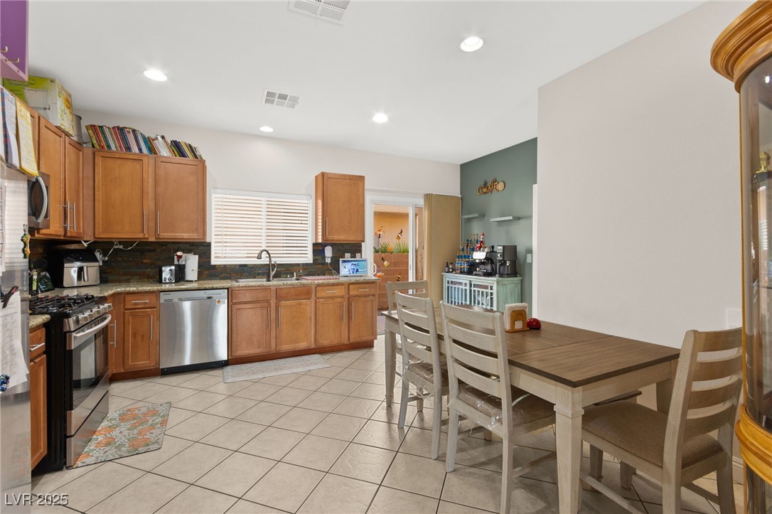 6808 Nickel Mine Avenue