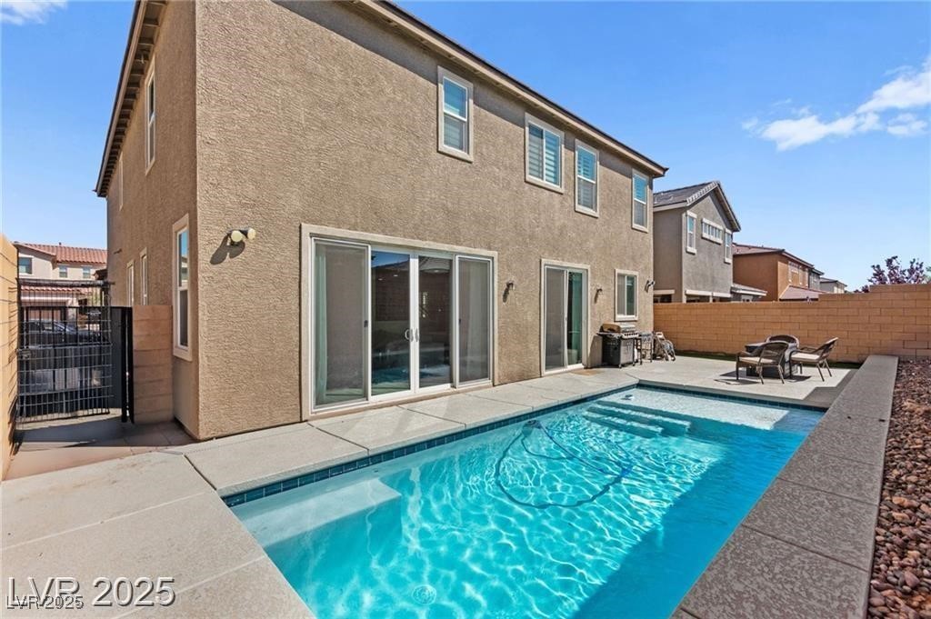 10101 Heron Lake Avenue