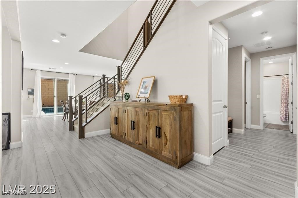 10101 Heron Lake Avenue