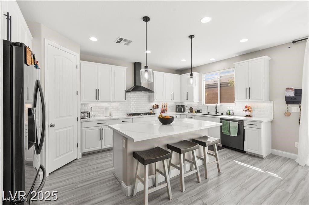 10101 Heron Lake Avenue