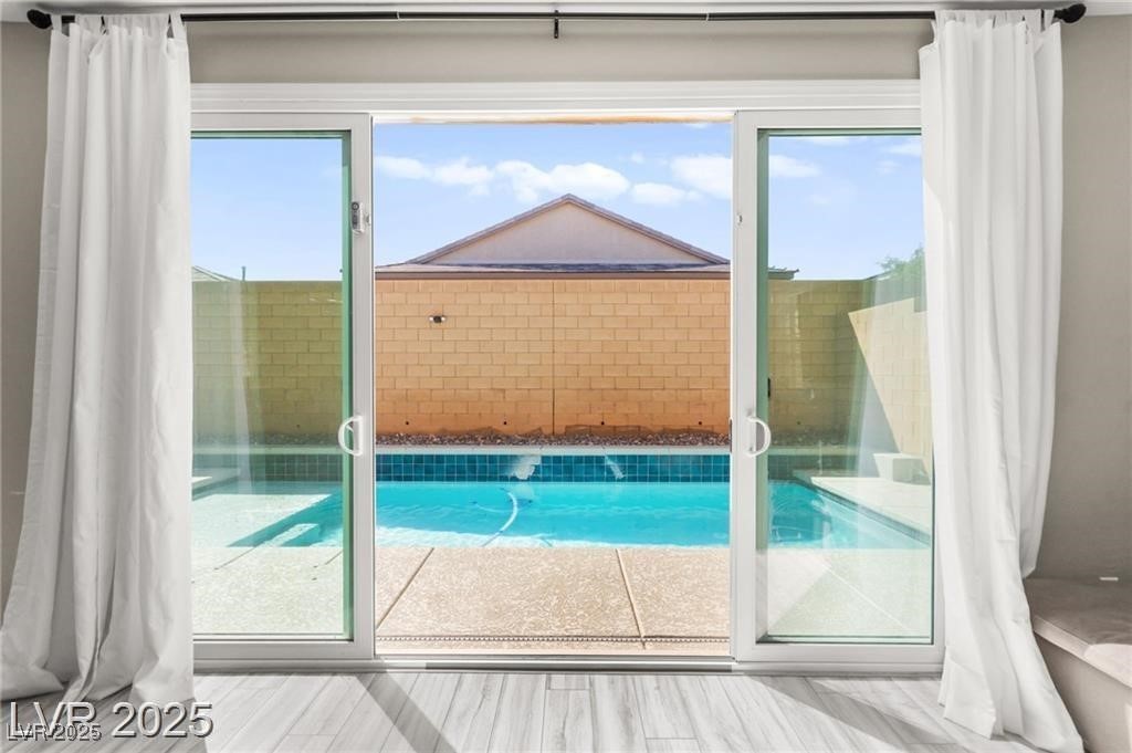 10101 Heron Lake Avenue