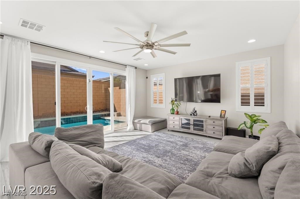 10101 Heron Lake Avenue