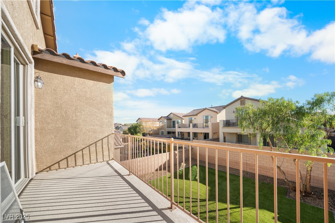 10059 Lady Apple Drive