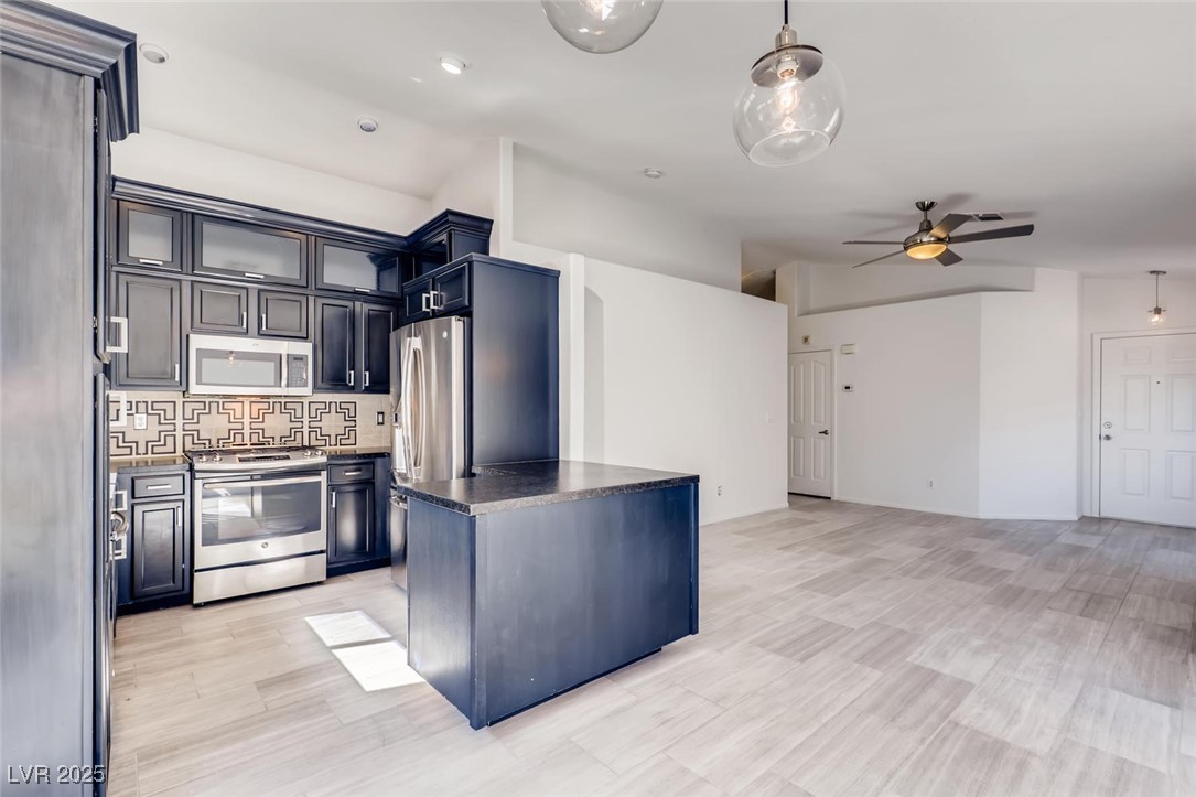 2564 Spruce Creek Drive