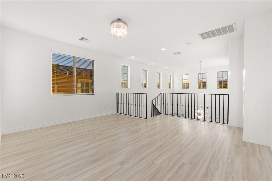 740 Catalina Aisle Street