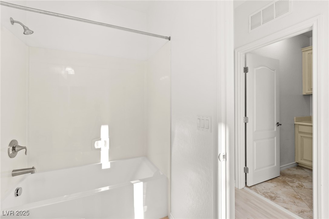 740 Catalina Aisle Street