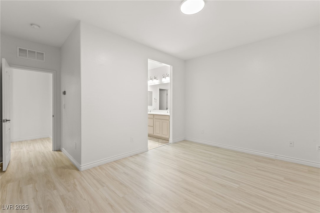 740 Catalina Aisle Street