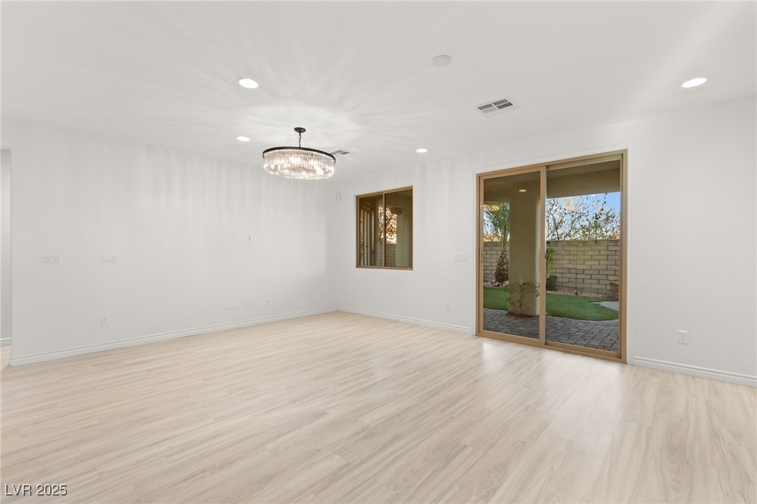 740 Catalina Aisle Street