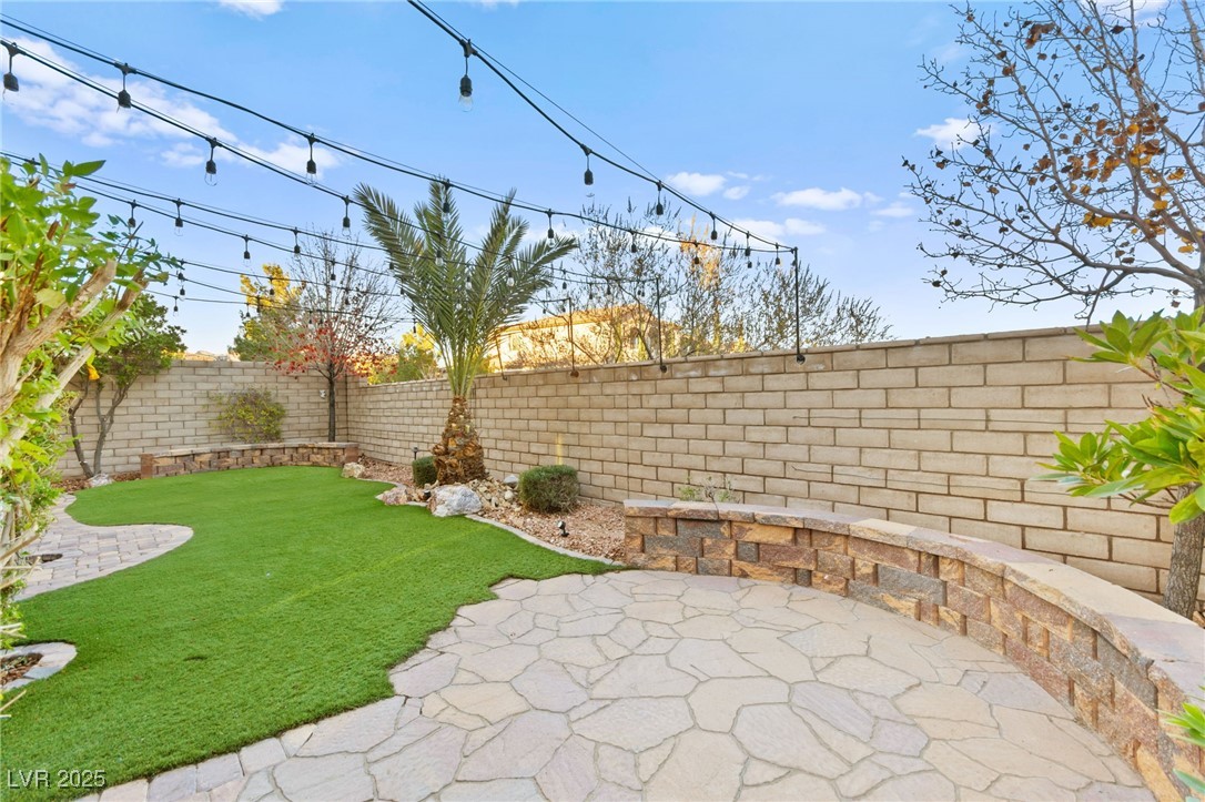 740 Catalina Aisle Street