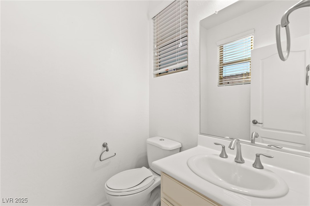 740 Catalina Aisle Street