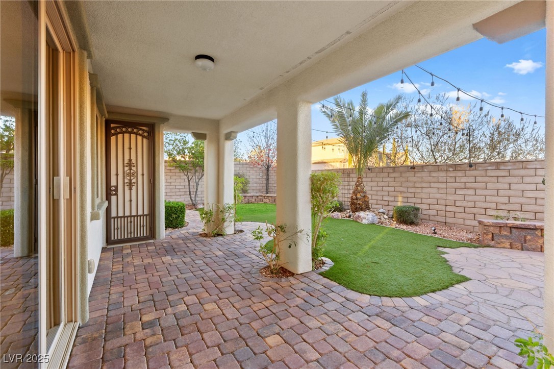 740 Catalina Aisle Street