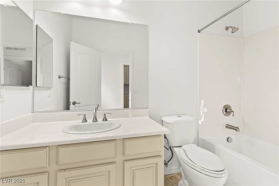 740 Catalina Aisle Street