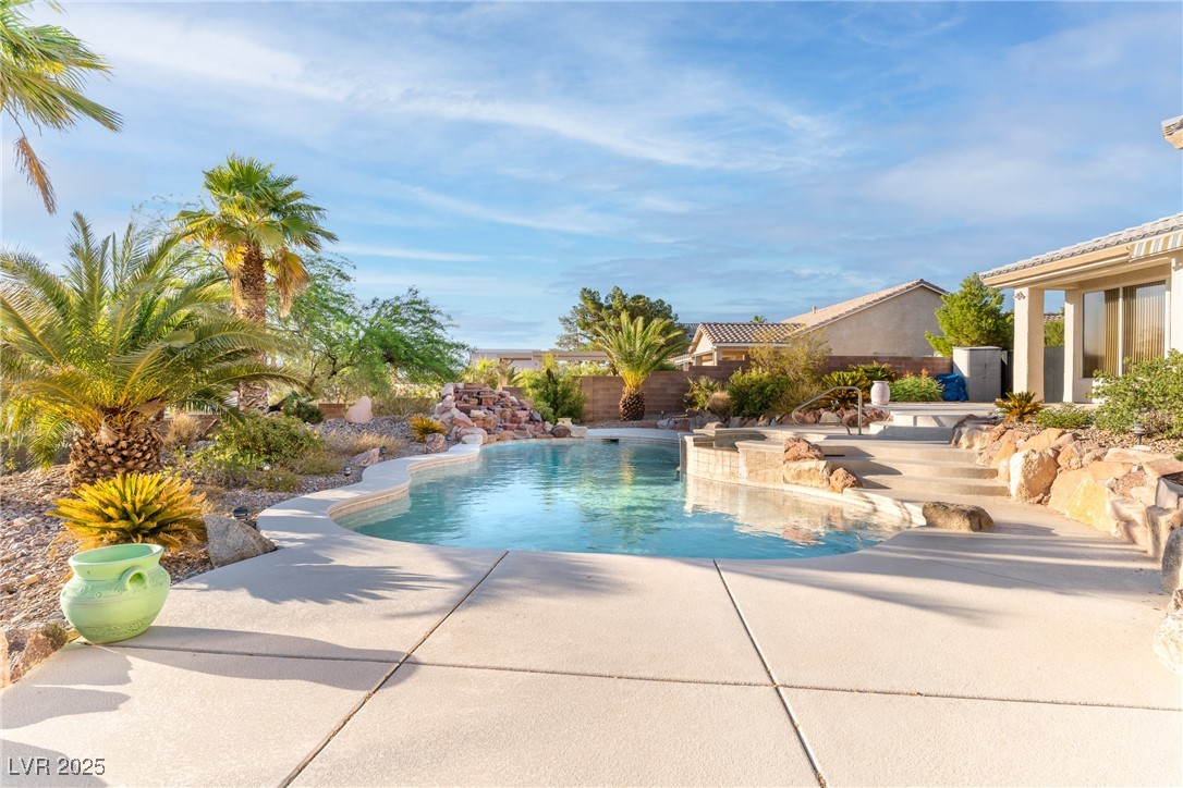 1239 North Hollywood Boulevard