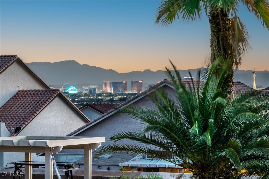 1239 North Hollywood Boulevard