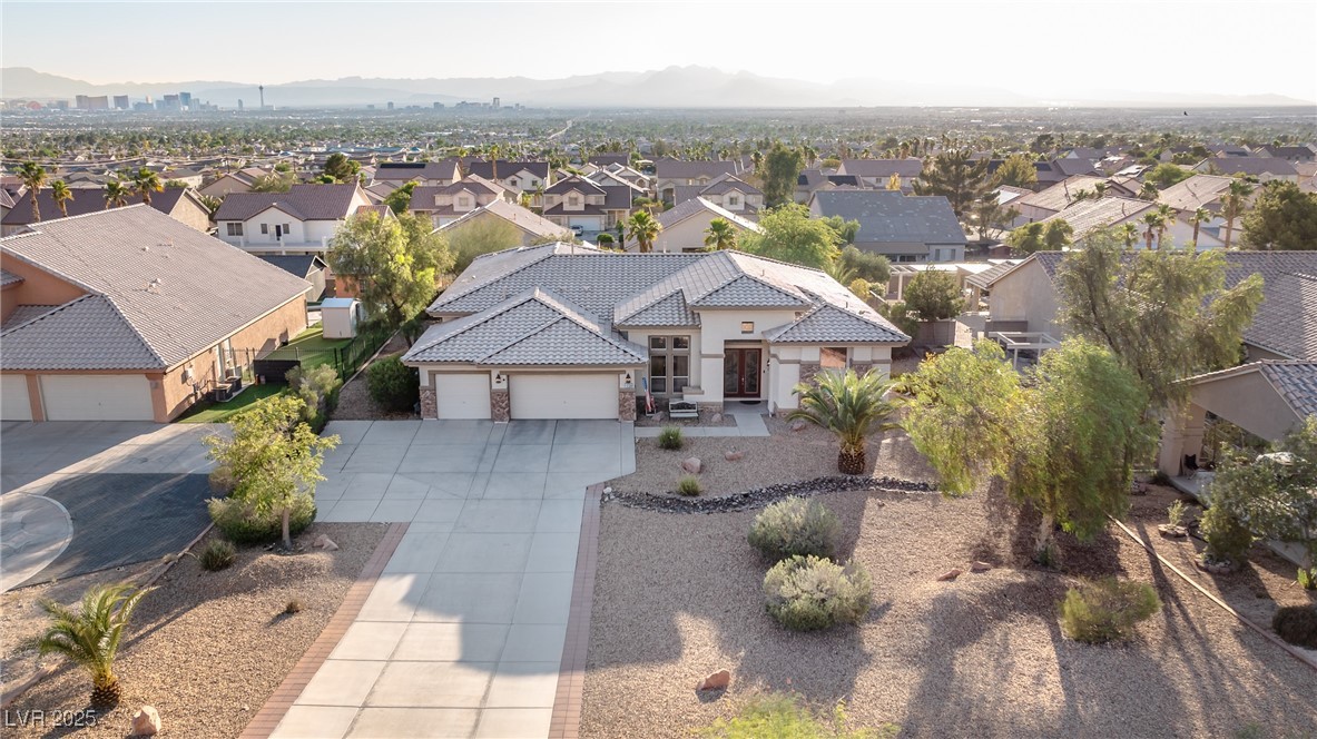 1239 North Hollywood Boulevard