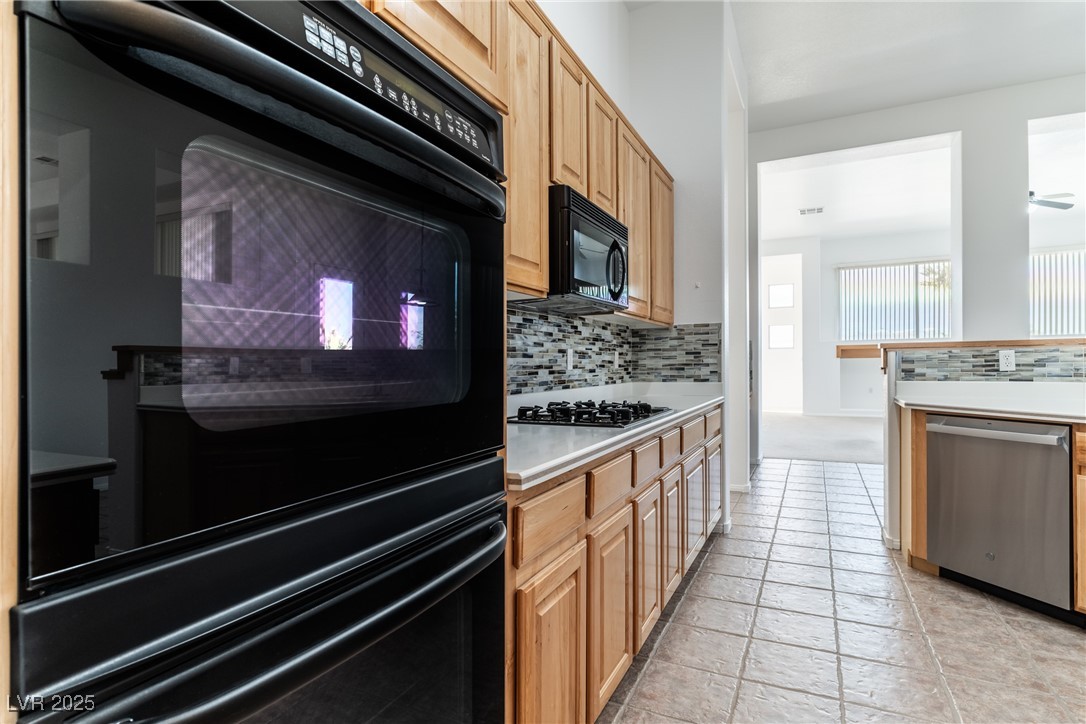 1239 North Hollywood Boulevard