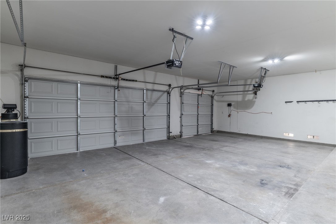 1239 North Hollywood Boulevard