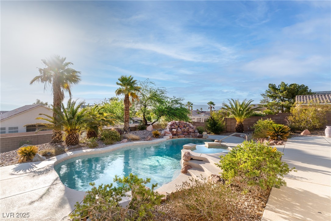 1239 North Hollywood Boulevard