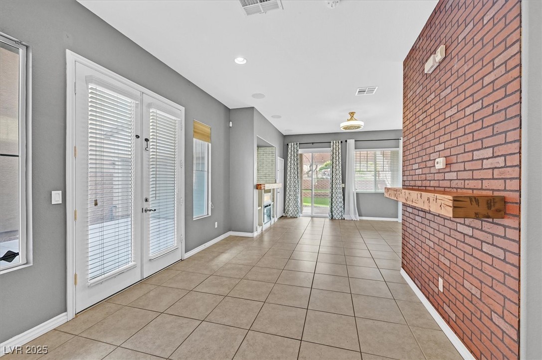 6623 Chinatown Street