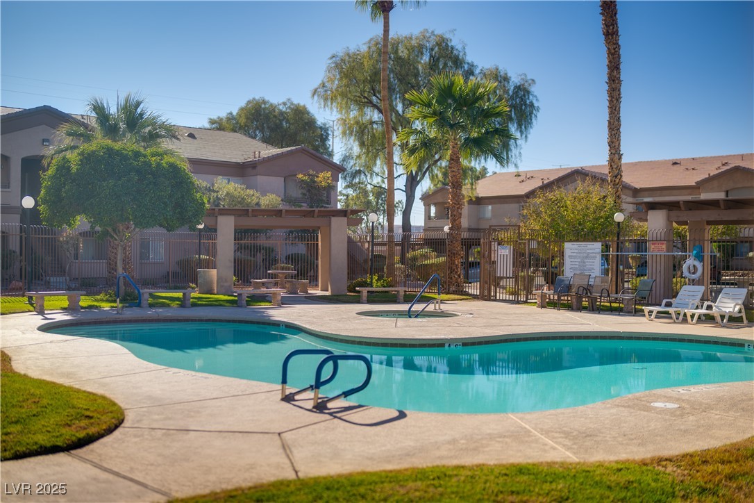 5751 East Hacienda Avenue 256